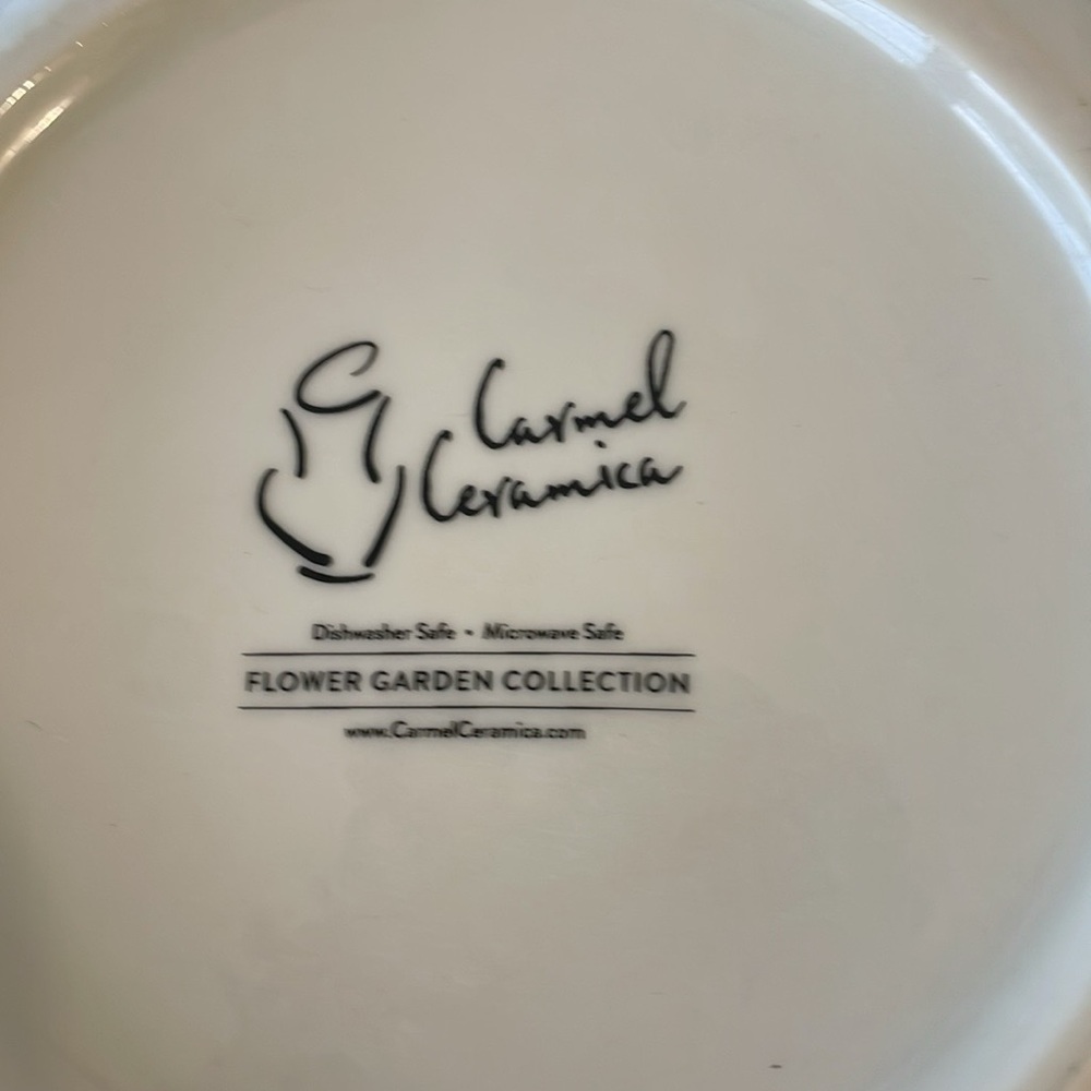 Carmel Ceramica 10.5” Flower Garden Cream Bowl. - Picture 5 of 5